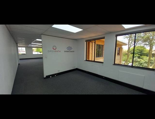 291M² OFFICE TO LET IN BRYANSTON